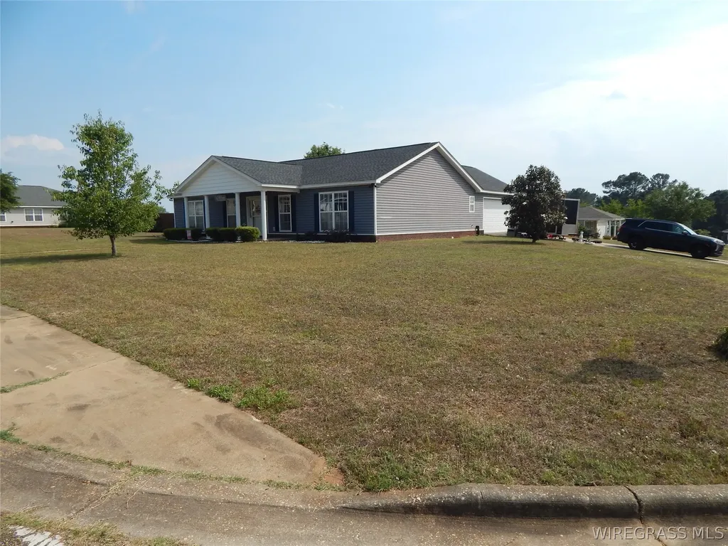 226 Griffith Lane New Brockton AL 36351
