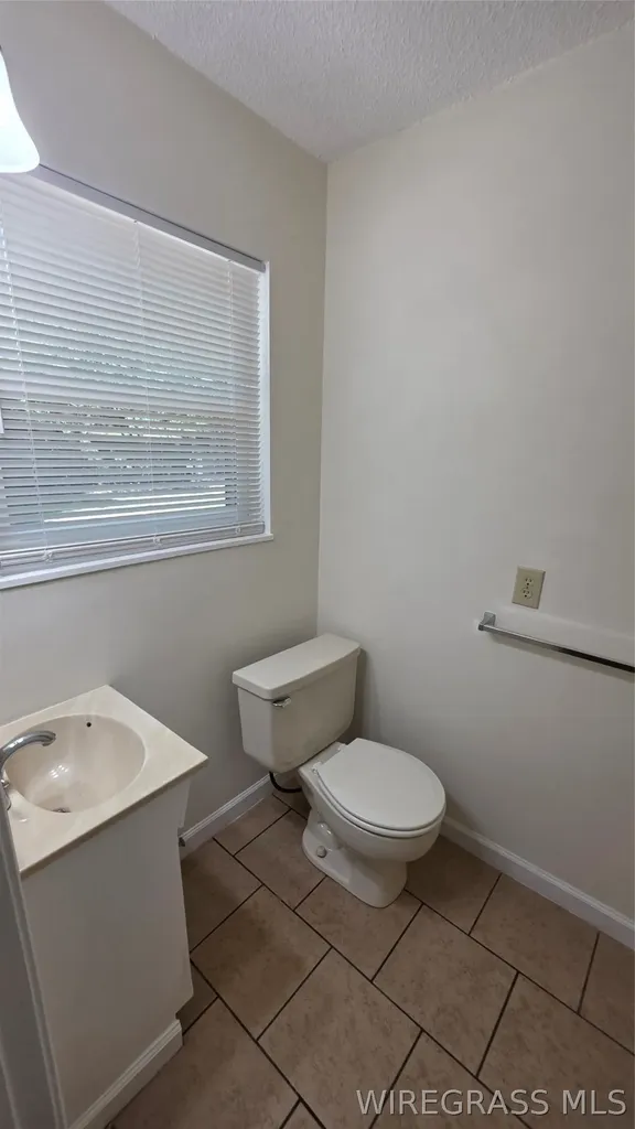180 Pine Tree Lane Daleville AL 36322