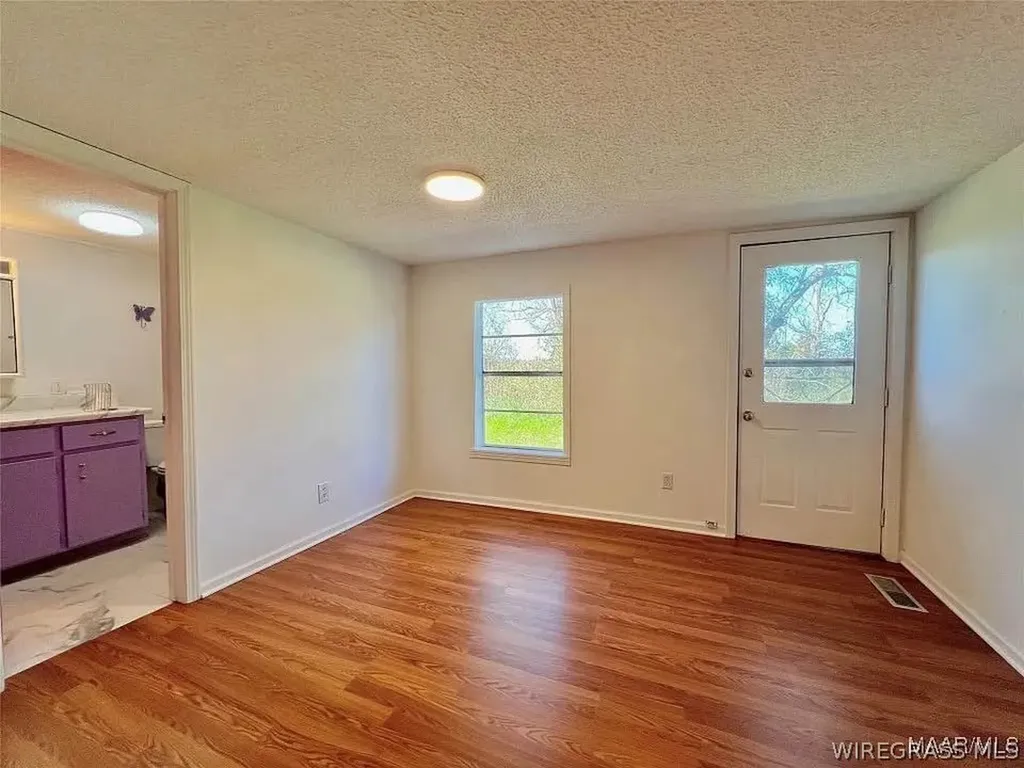 1666 Grant Road Slocomb AL 36375