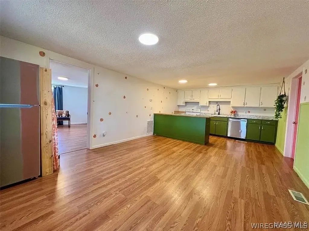 1666 Grant Road Slocomb AL 36375