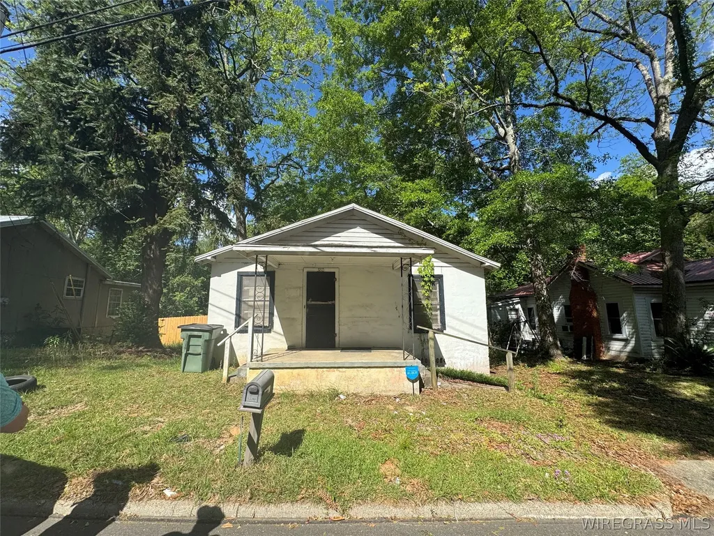 580 Boykin Avenue Ozark AL 36360