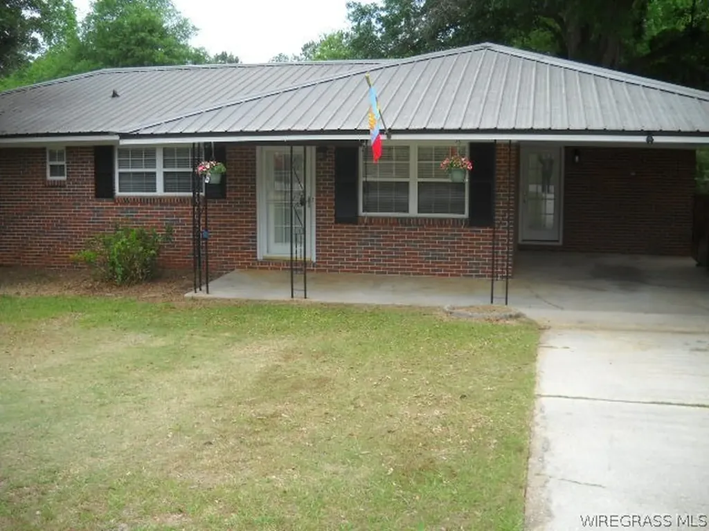 129 Glenwood Lane Ozark AL 36360