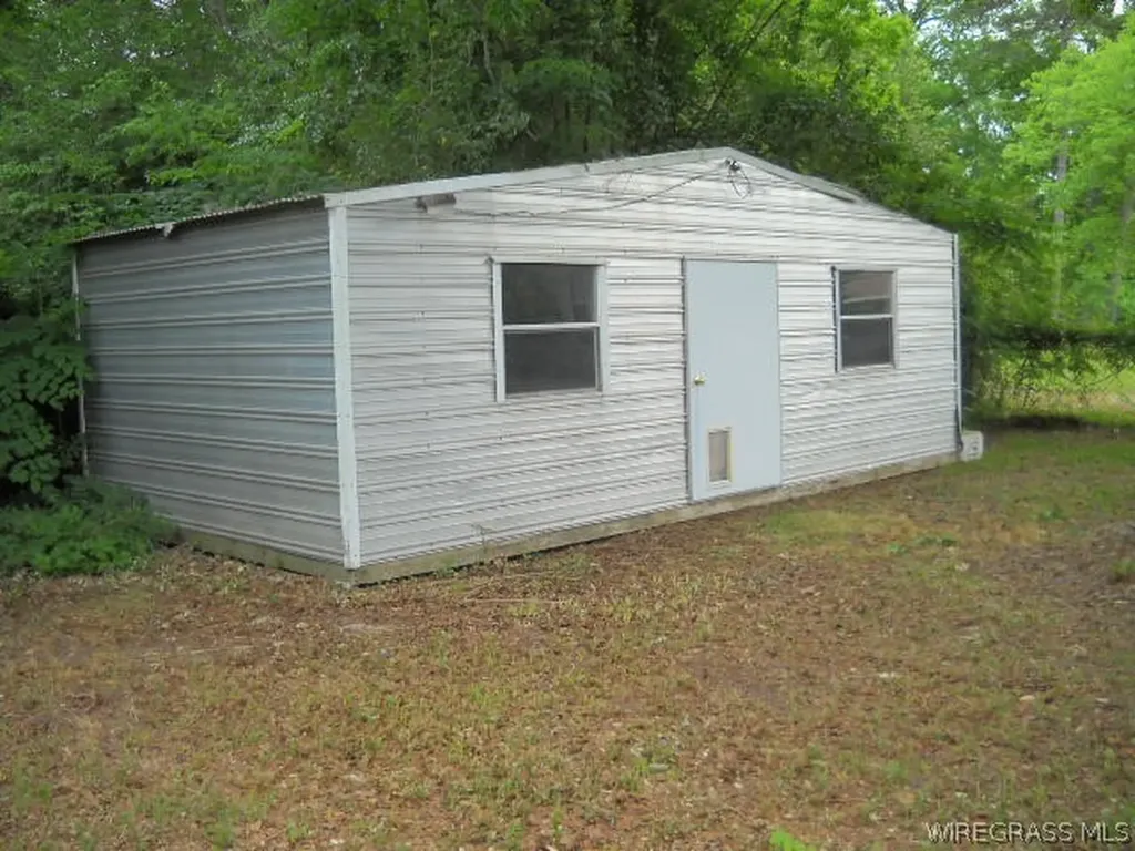 129 Glenwood Lane Ozark AL 36360