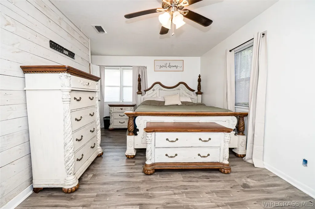 407 Meadowlake Drive Ozark AL 36360