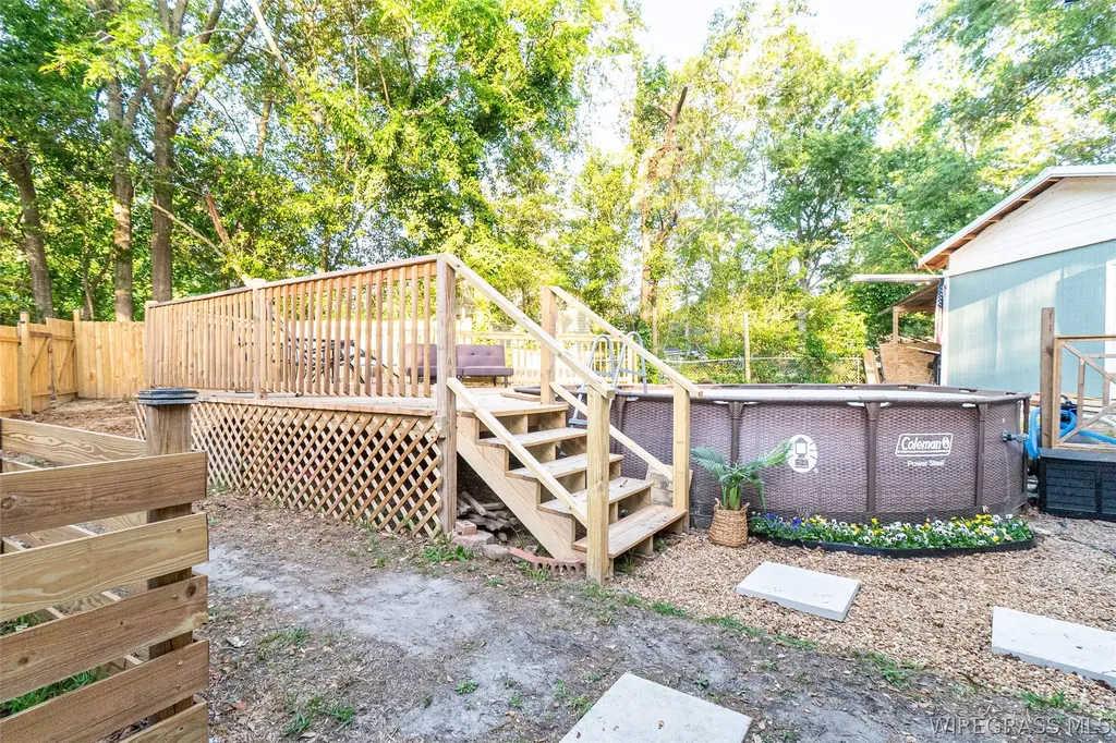 407 Meadowlake Drive Ozark AL 36360