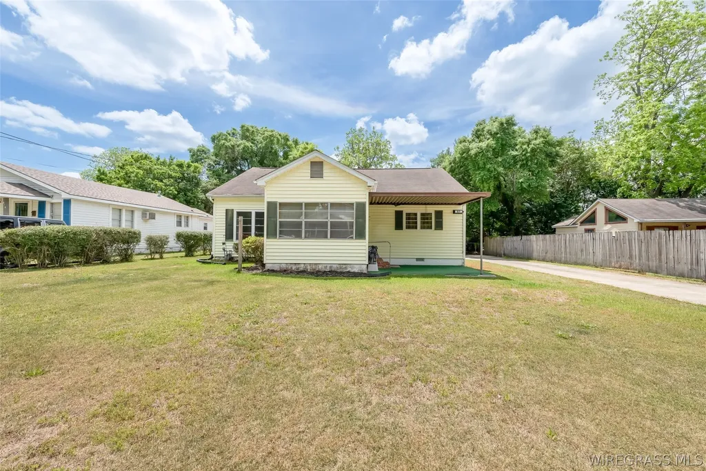 617 Mclendon Avenue Andalusia AL 36420