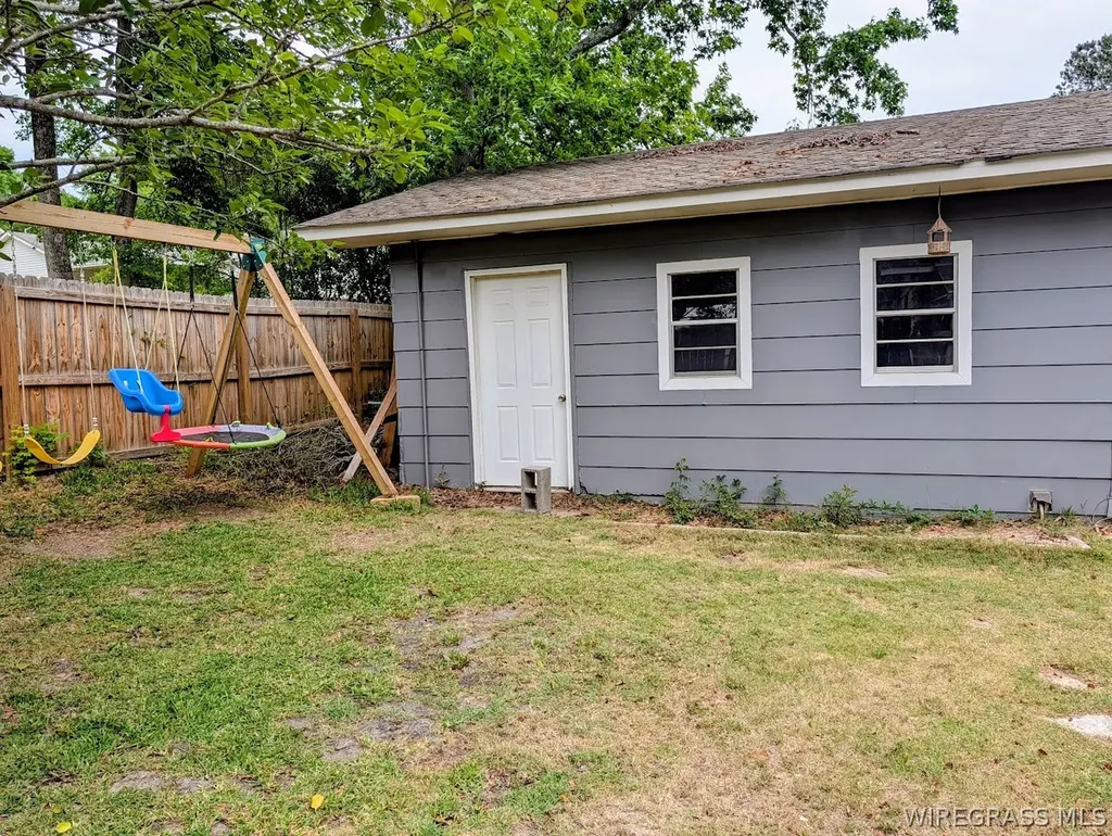 210 Yellowleaf Drive Enterprise AL 36330