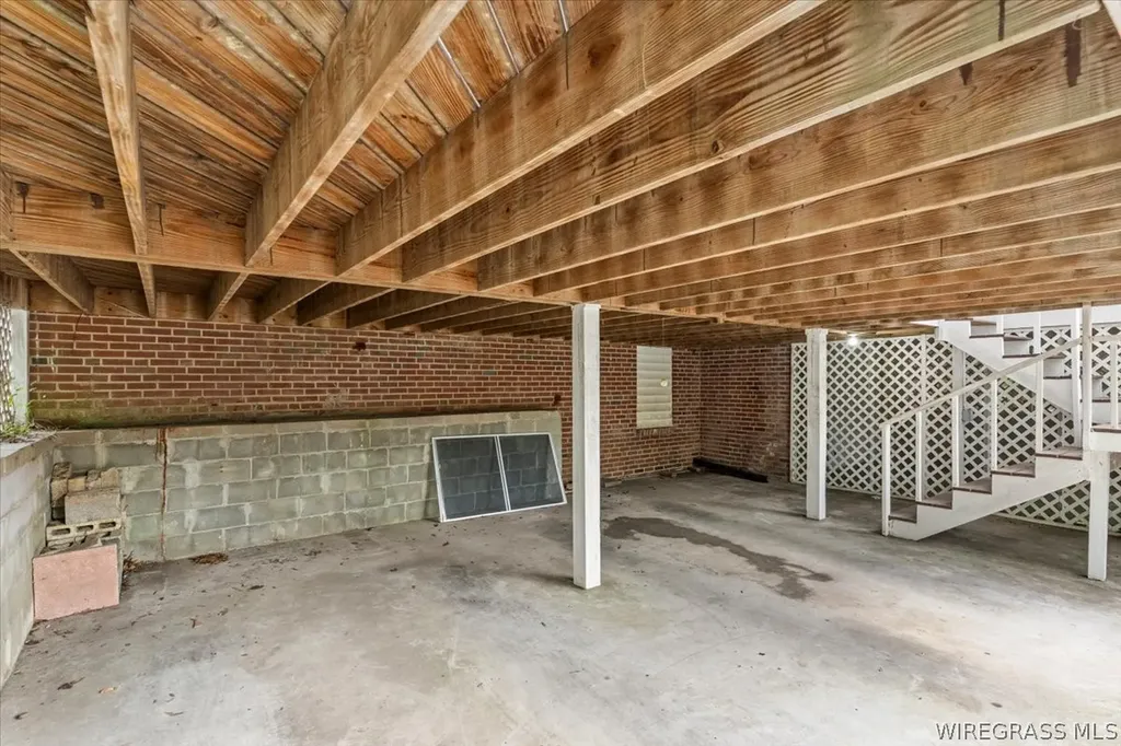 702 College Street Enterprise AL 36330