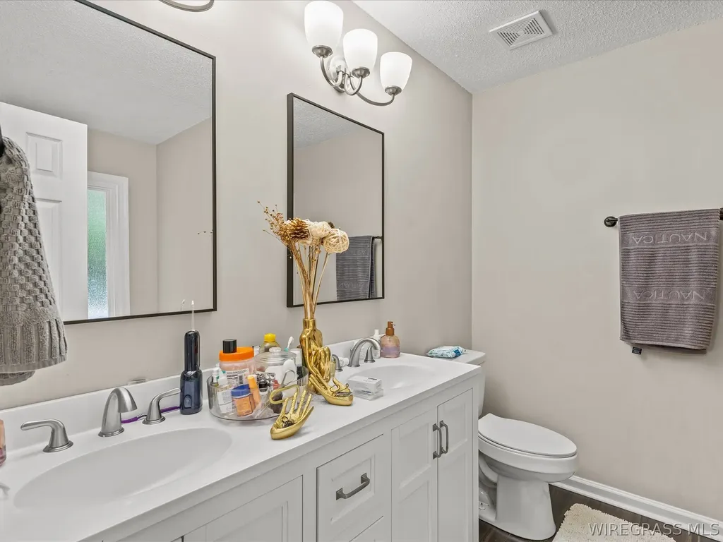 216 Rolling Pines Drive Enterprise AL 36330