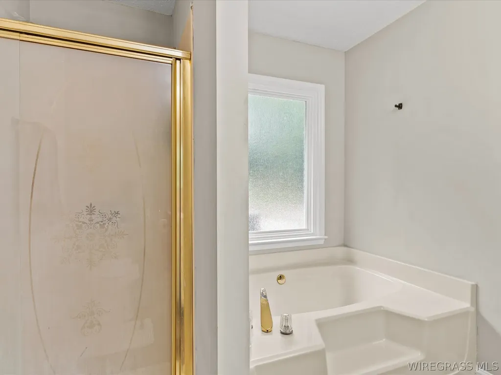 216 Rolling Pines Drive Enterprise AL 36330
