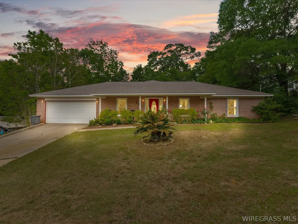 216 Rolling Pines Drive Enterprise AL 36330