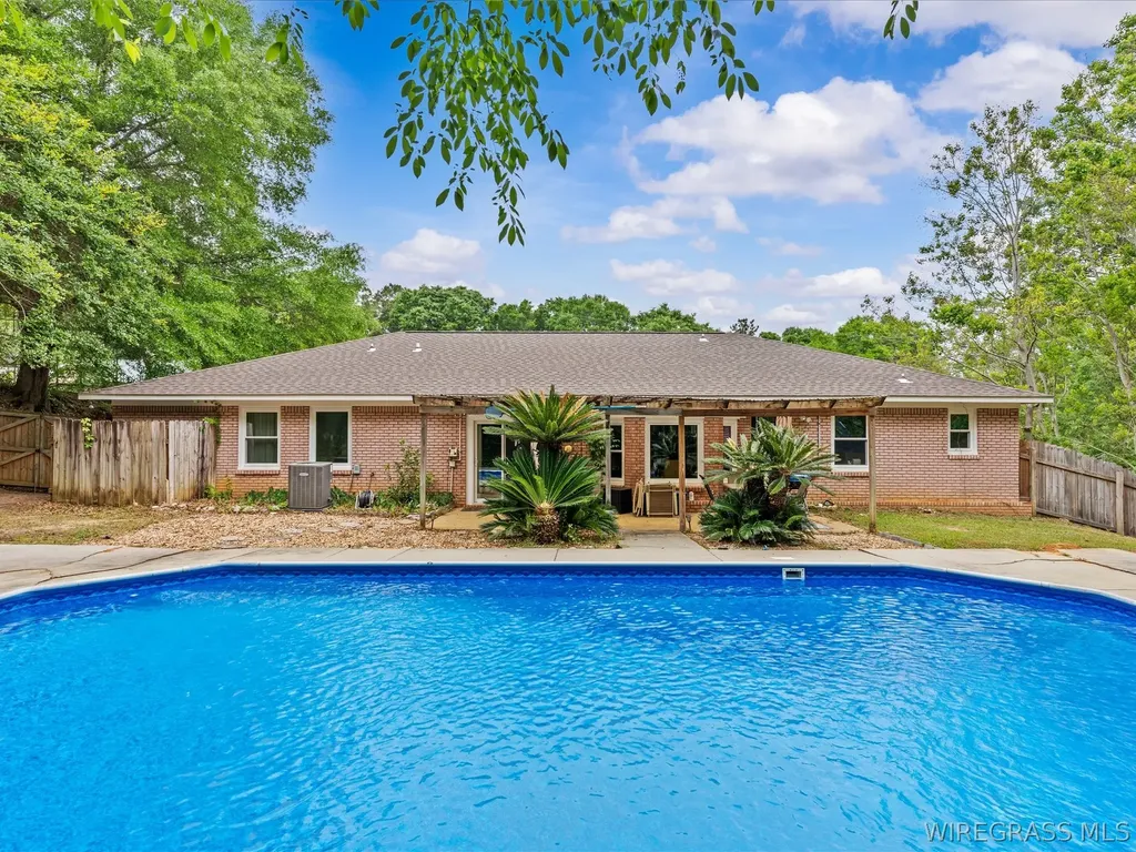 216 Rolling Pines Drive Enterprise AL 36330
