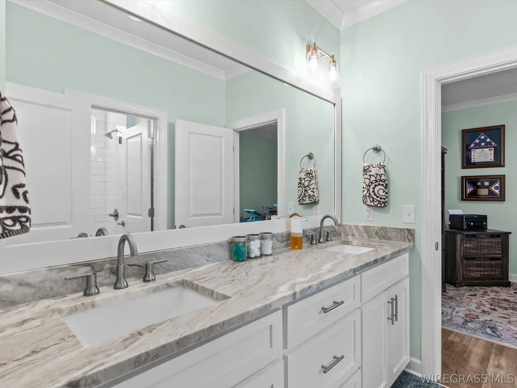 359 Lakes Drive Enterprise AL 36330