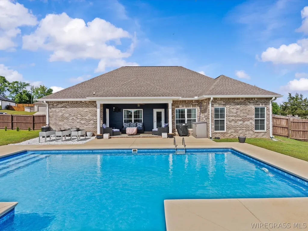 359 Lakes Drive Enterprise AL 36330