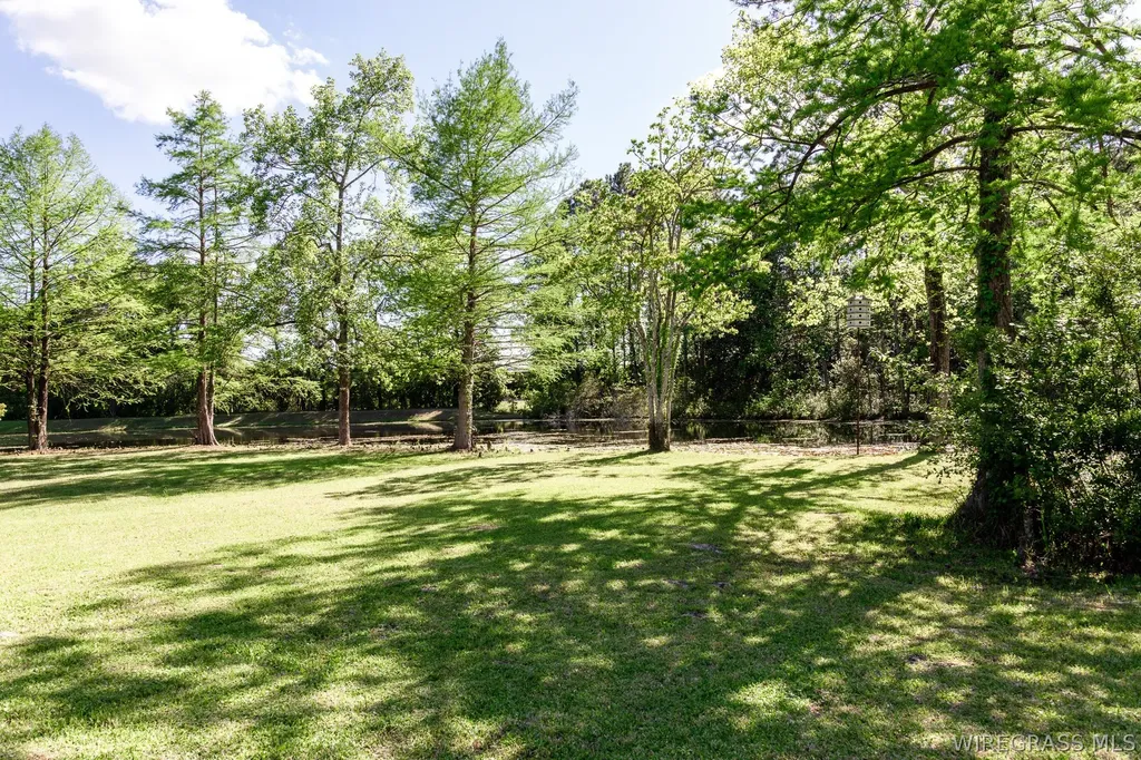 205 N Woodland Street Geneva AL 36340