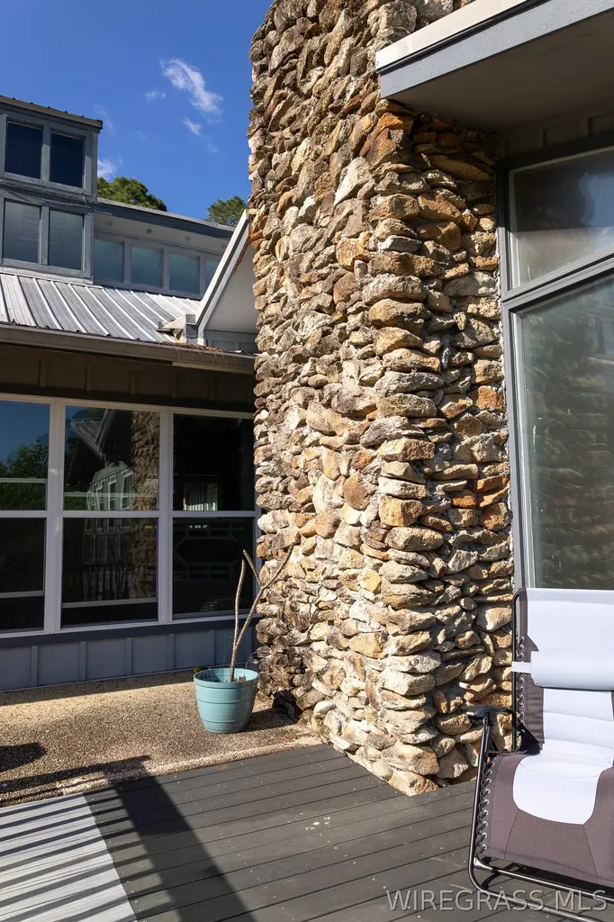205 N Woodland Street Geneva AL 36340