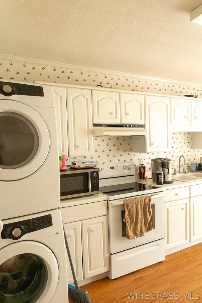 205 N Woodland Street Geneva AL 36340