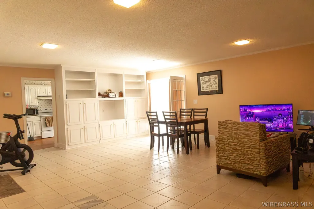 205 N Woodland Street Geneva AL 36340