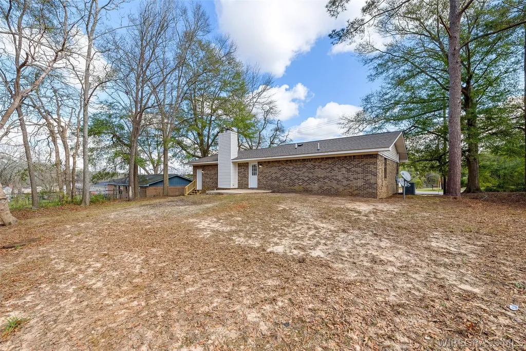 1451 Shellfield Road Enterprise AL 36330