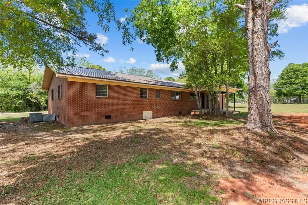 323 S Tyler Street New Brockton AL 36351