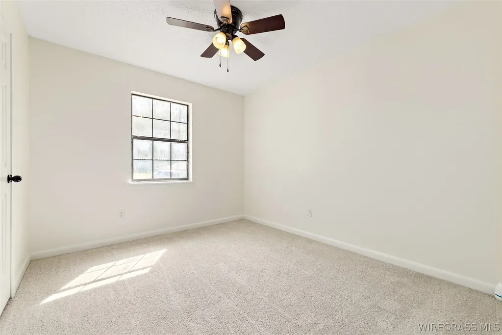 106 Oakridge Circle Enterprise AL 36330