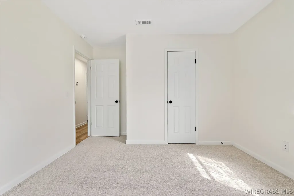 106 Oakridge Circle Enterprise AL 36330