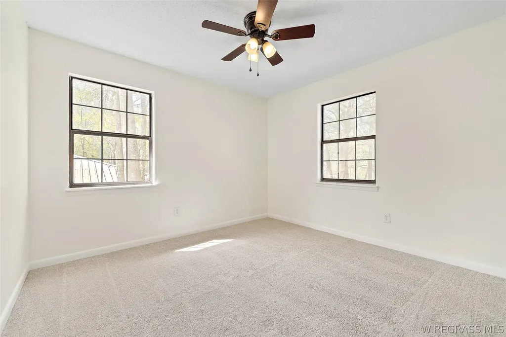 106 Oakridge Circle Enterprise AL 36330