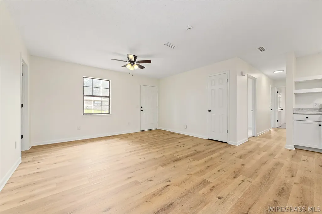 106 Oakridge Circle Enterprise AL 36330