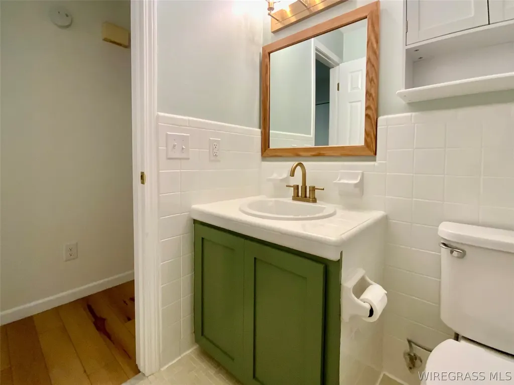 117 W Emerald Drive Enterprise AL 36330