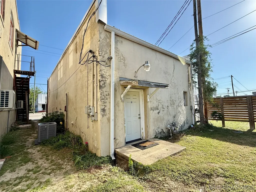 112 E Main Street Samson AL 36477