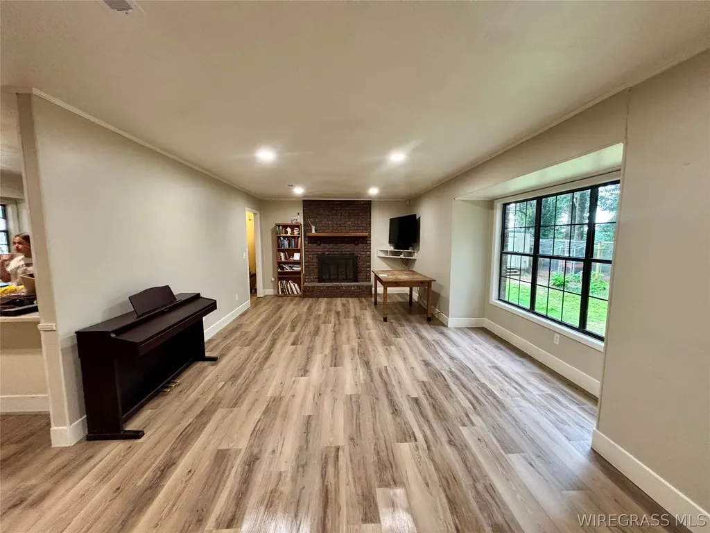 702 Green Drive Enterprise AL 36330