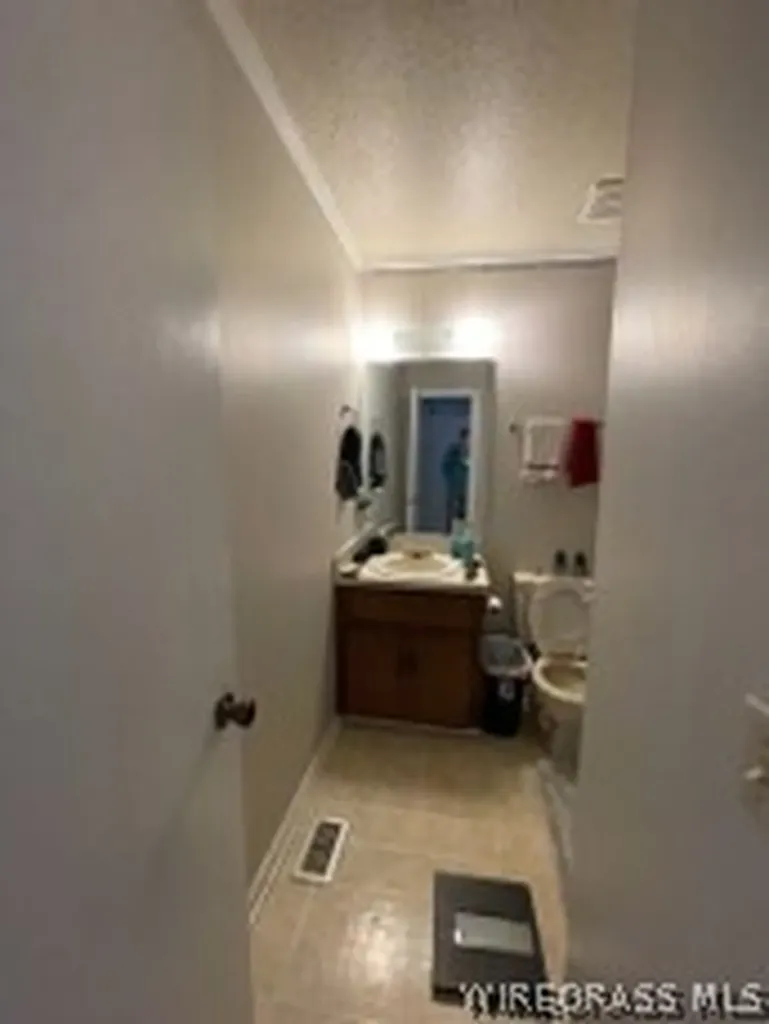 210 Apache Drive Enterprise AL 36330