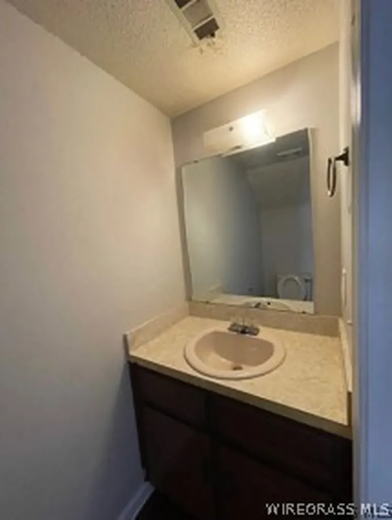 210 Apache Drive Enterprise AL 36330