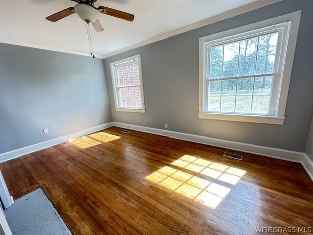 1008 E Park Avenue Enterprise AL 36330