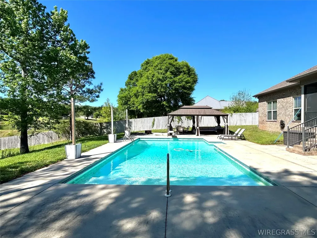 212 Freedom Heights Enterprise AL 36330