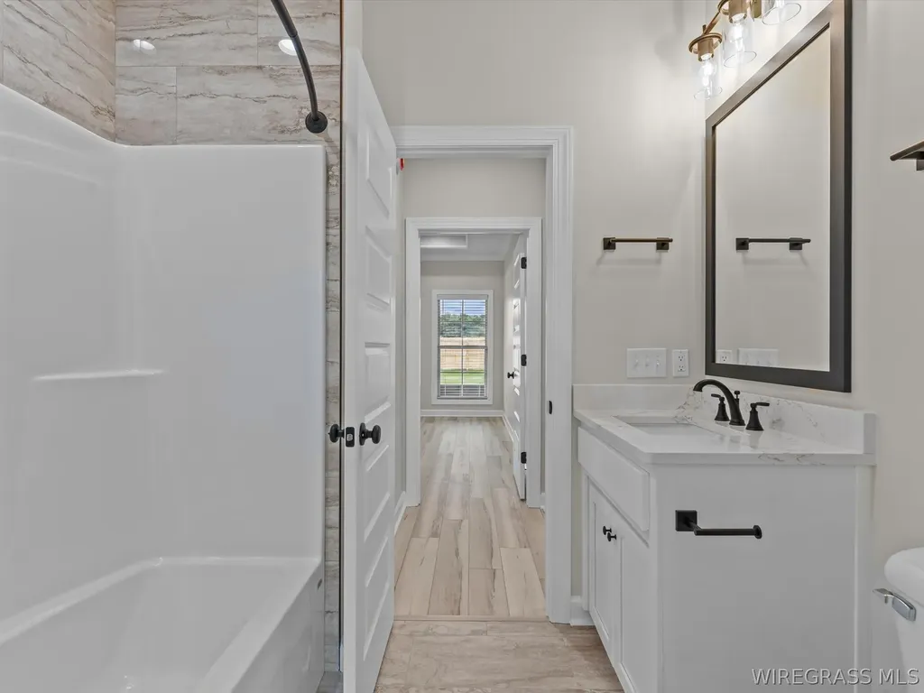 103 Bellevue Way Enterprise AL 36330
