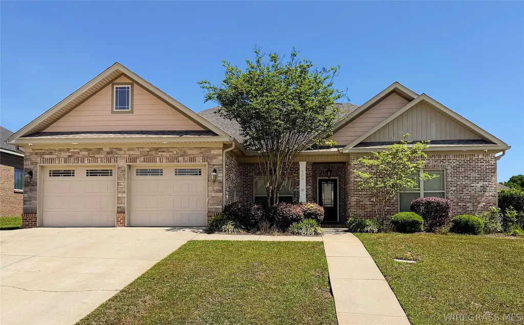 209 Turtleback Trail Enterprise AL 36330