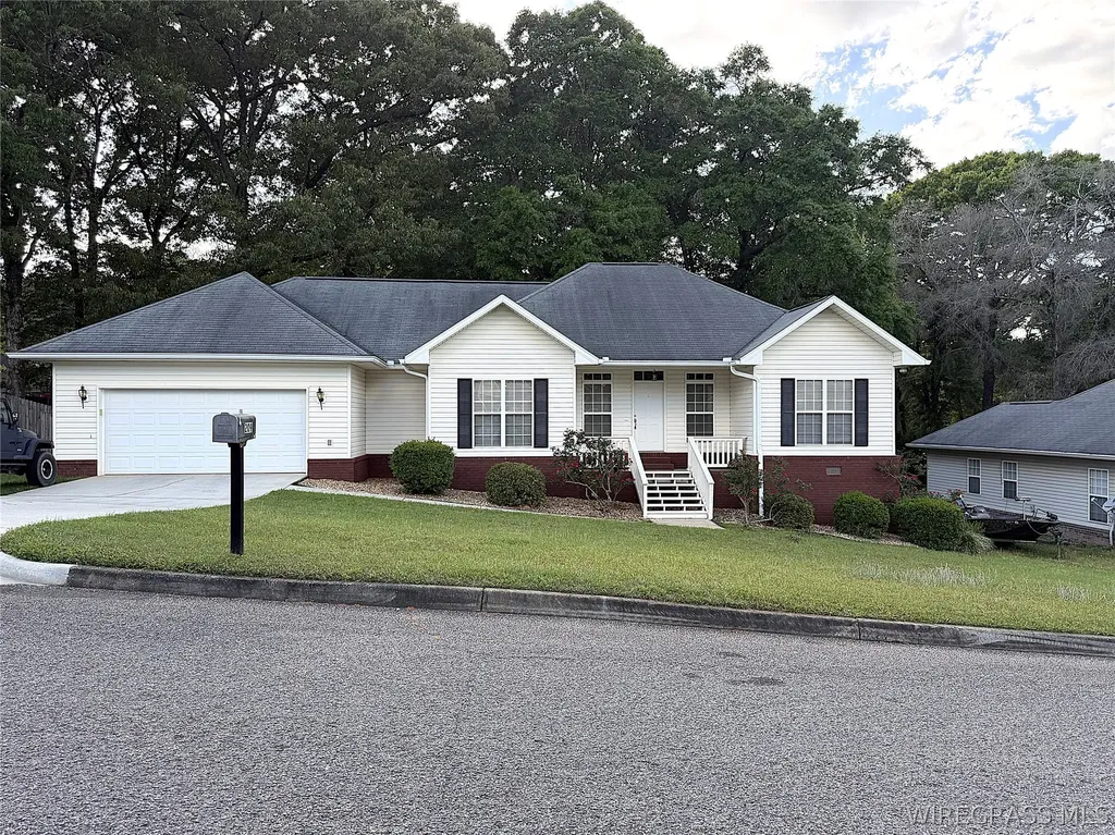 209 Cedar Grove Lane Enterprise AL 36330