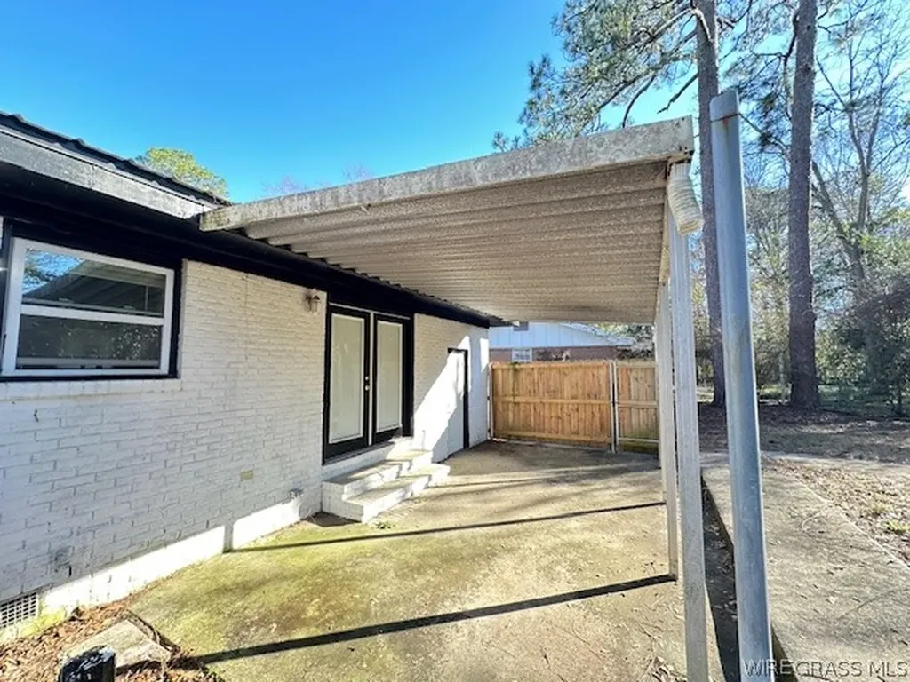606 Mustang Drive Dothan AL 36301