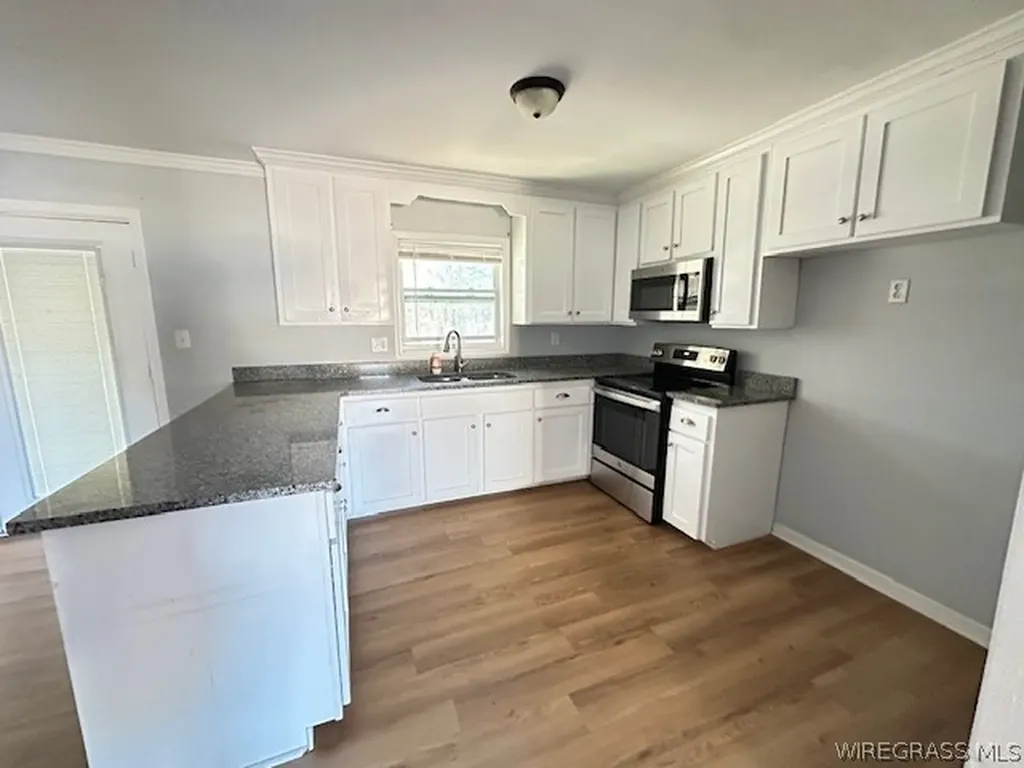 606 Mustang Drive Dothan AL 36301