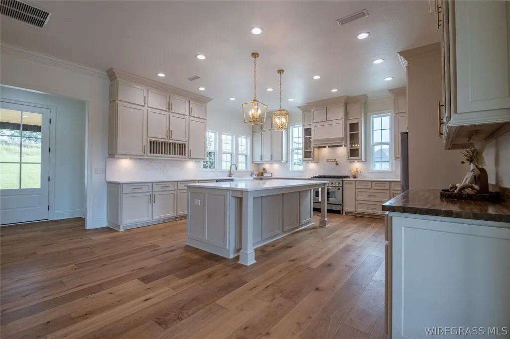 101 Kallie Court Enterprise AL 36330