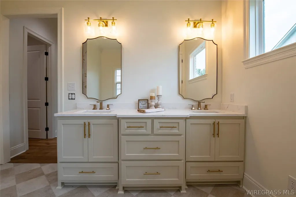 101 Kallie Court Enterprise AL 36330