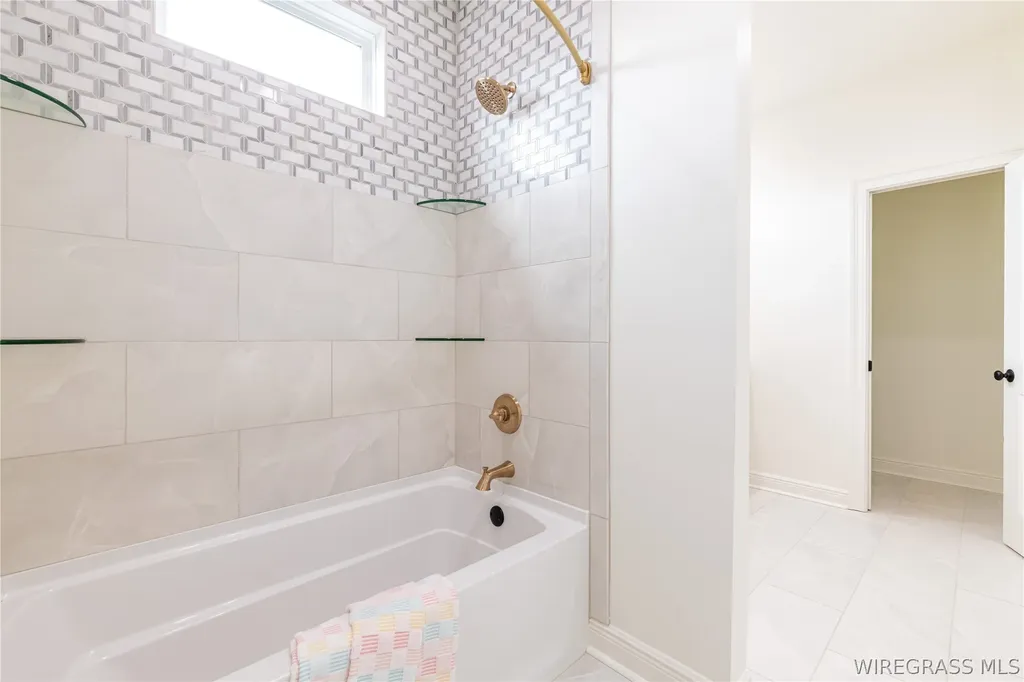 101 Kallie Court Enterprise AL 36330