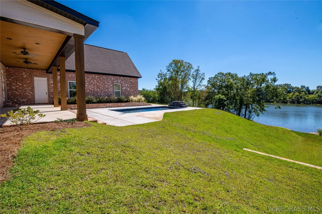 101 Kallie Court Enterprise AL 36330