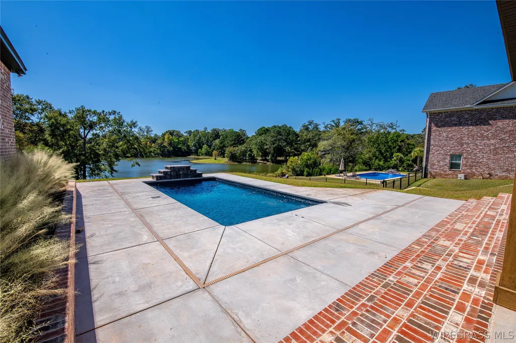 101 Kallie Court Enterprise AL 36330
