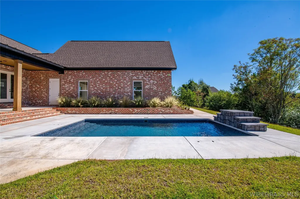 101 Kallie Court Enterprise AL 36330