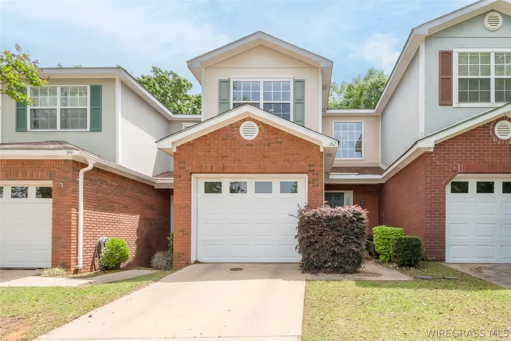 142 Woodmere Drive Enterprise AL 36330