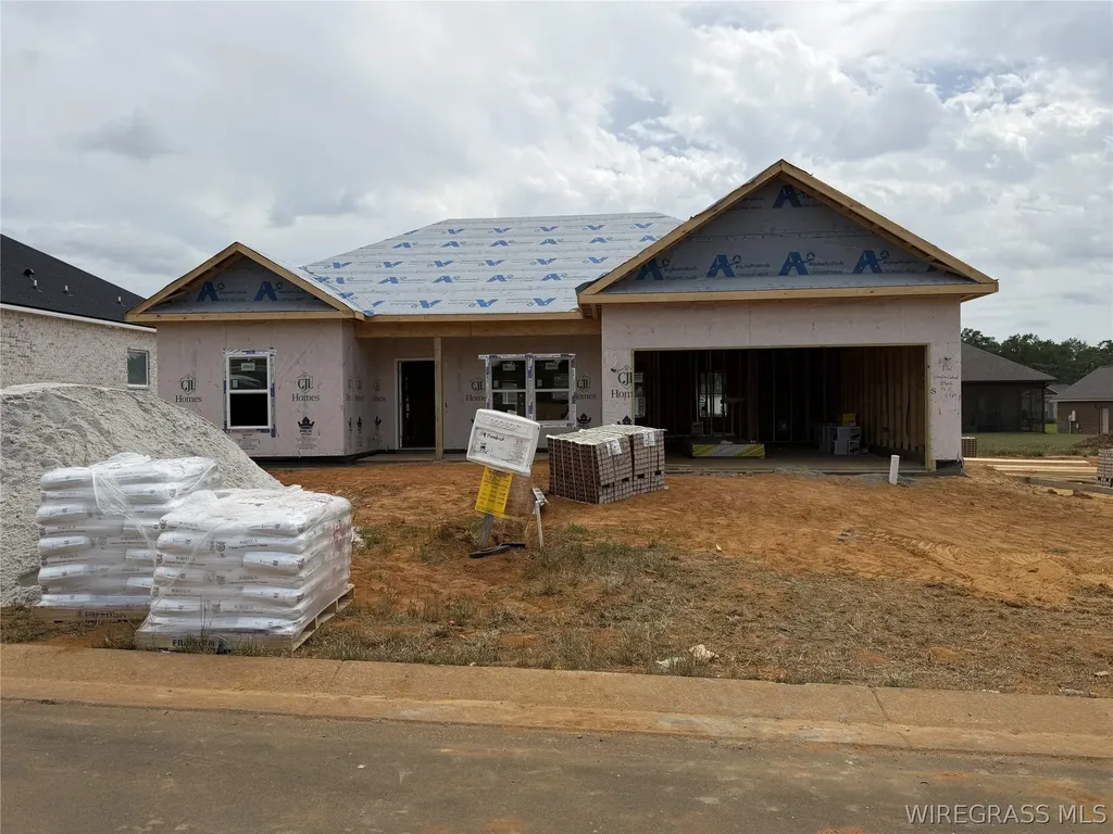 319 Thornbird Loop Enterprise AL 36330