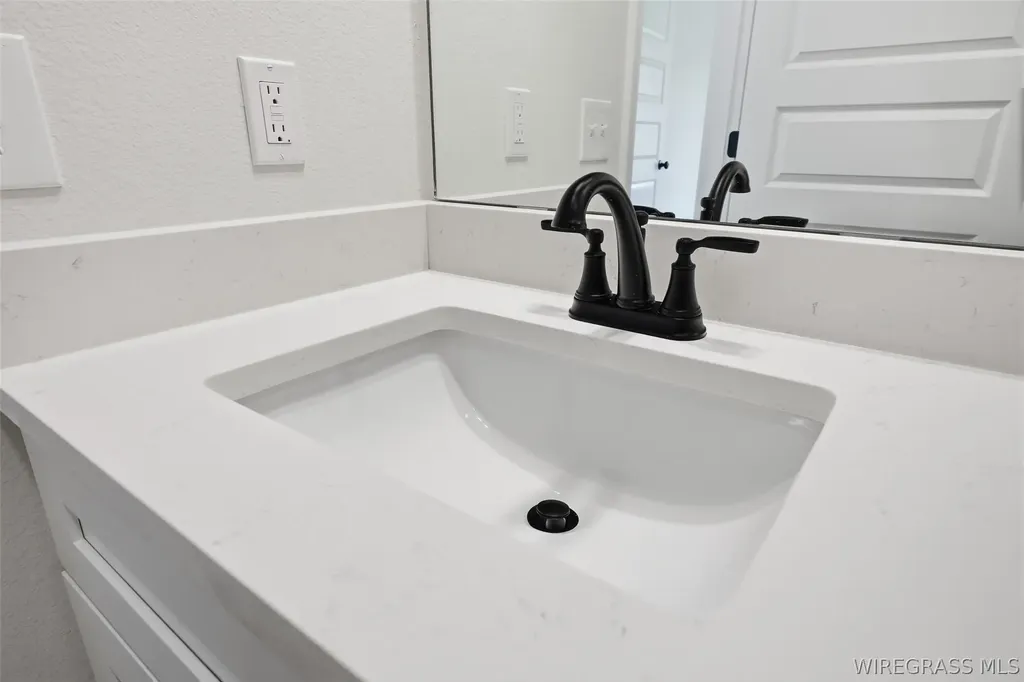 319 Thornbird Loop Enterprise AL 36330