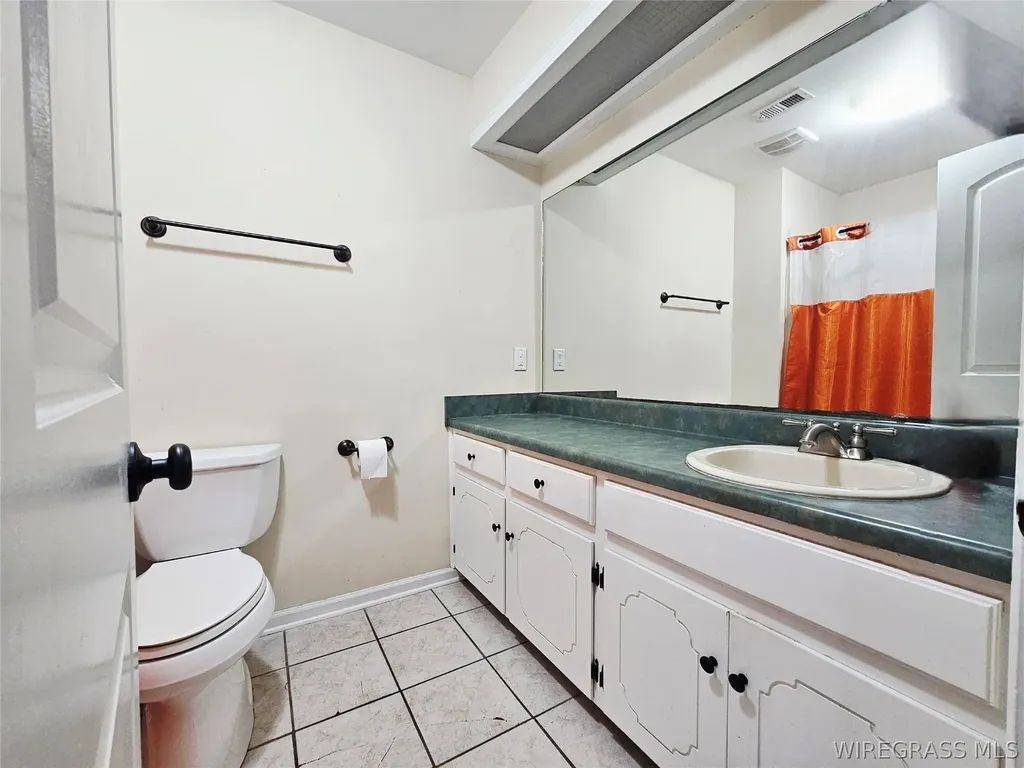 610 Chapelwood Drive Dothan AL 36305